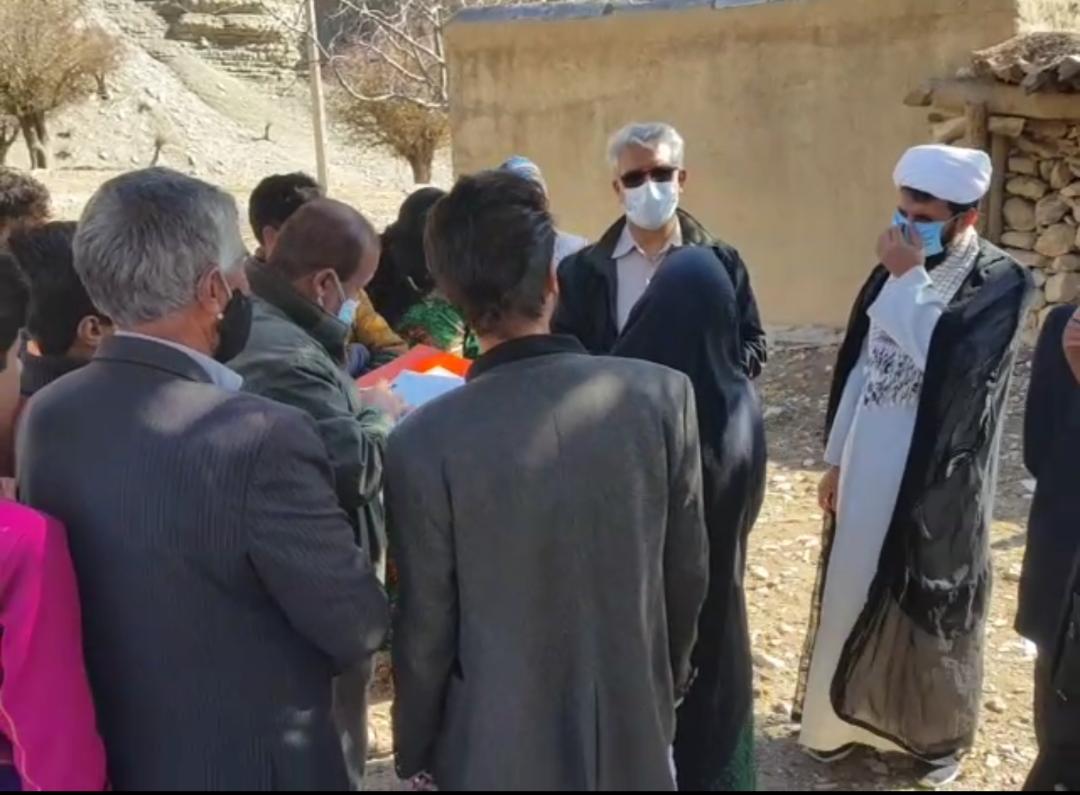 بازدید از ۲۸ خانواده نیازمند در منطقه آبشور شهرستان بویراحمد