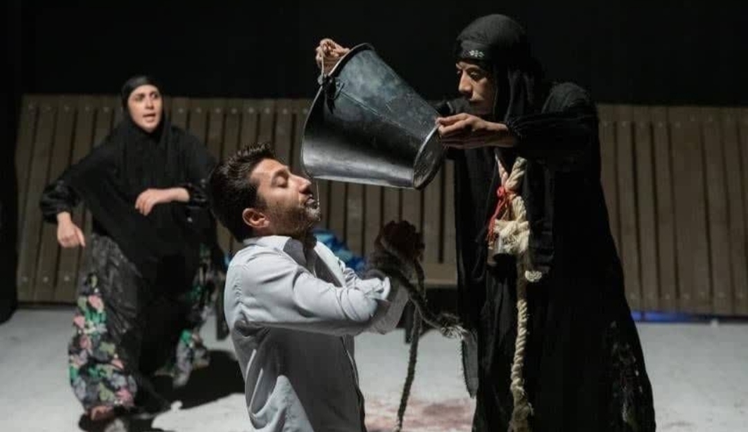نمایش “مادرم زری سر زا رفت” به جشنواره منطقه ای تئاتر بوشهر راه یافت