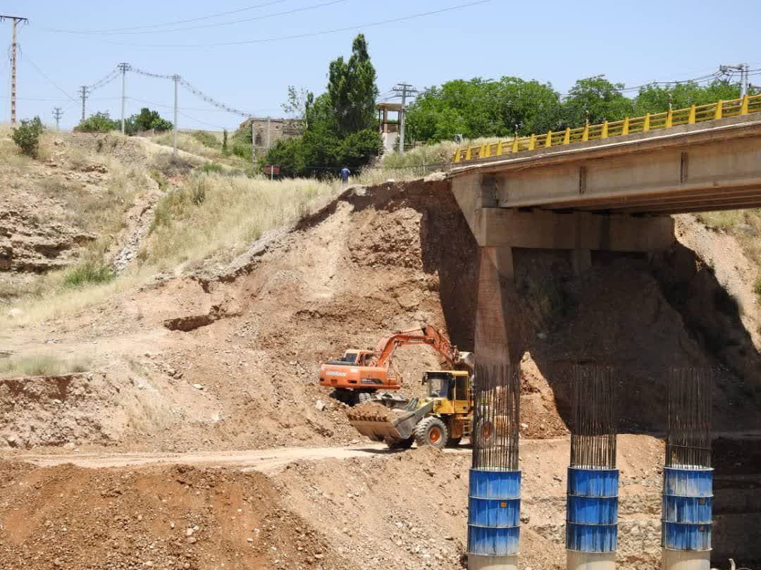 عملیات رفع انسداد پل بنسنجان یاسوج تا ۳ روز آینده به اتمام می‌رسد